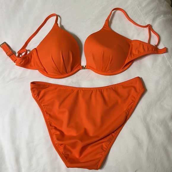 VENUS Swim Like New 3 Piece Venus Bikini Set In Tangerine 2 Tops